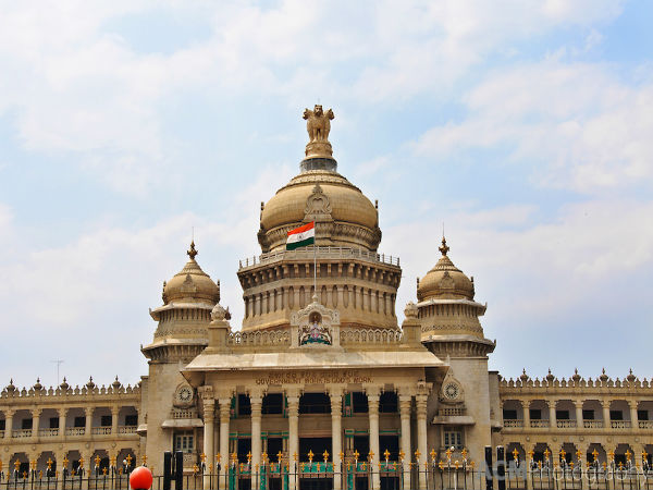 ವಿಧಾನಸೌಧ ನಿರ್ಮಾಣಕ್ಕೆ ತಗುಲಿದ ವೆಚ್ಚ