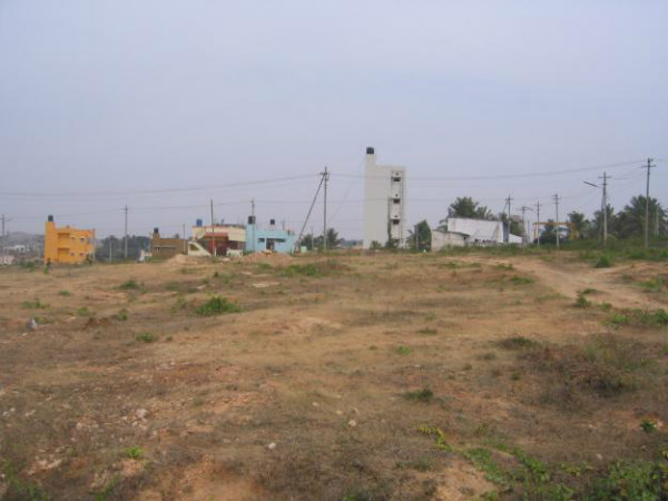 ಬಡಪಾಯಿಗಳ ನಿವೇಶನಕ್ಕಾಗಿ ಇವರು ನಿರ್ಗತಿಕರಾದರು!