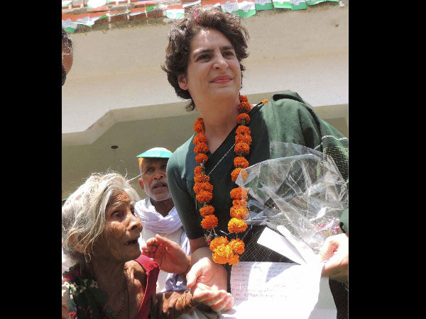 ಪ್ರಿಯಾಂಕಾಗೆ ಅಧಿಕಾರ ನೀಡಿ