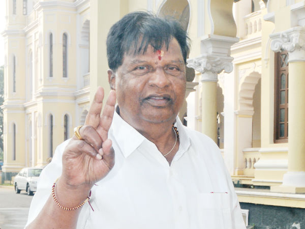 ಸಂದೇಶ್ ನಾಗರಾಜ್ ಮತದಾನ