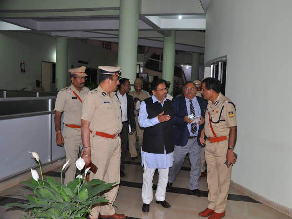 'ಯಾವುದೇ ಪ್ರಕರಣವನ್ನು ಸರ್ಕಾರ ಕೈ ಬಿಟ್ಟಿಲ್ಲ'