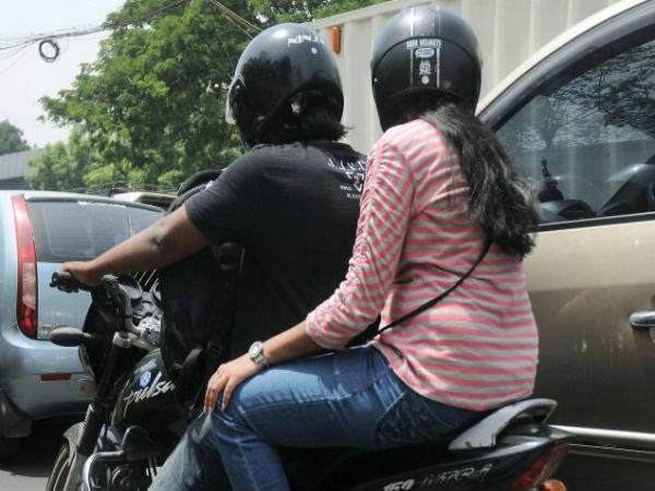 ರಸ್ತೆ ಸರಿ ಇಲ್ಲದಿದ್ರೆ ಸರ್ಕಾರ ದಂಡ ಕಟ್ಟುತ್ತಾ?