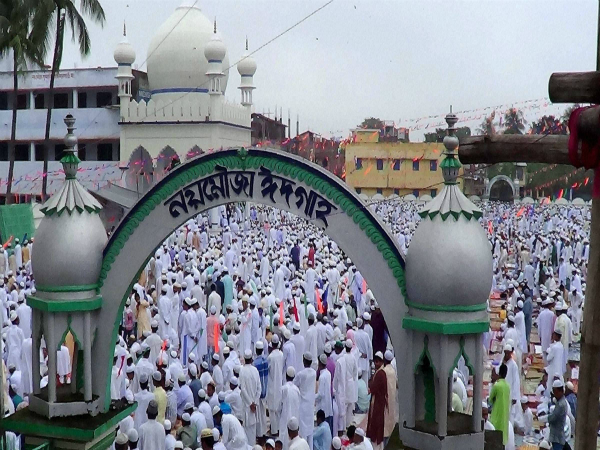 ಹಿಂದೂ ಕುಟುಂಬಕ್ಕೆ ಸೇರಿದ ಮನೆಗಳು ನೆಲಸಮ