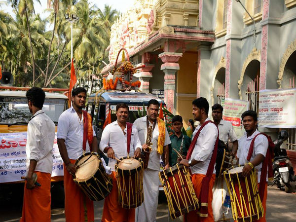 ಮಾನವ ಪಲ್ಲಕ್ಕಿ
