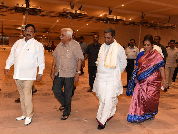 ಸಿದ್ಧತೆಗಳನ್ನು ಪರಿಶೀಲಿಸಿದ ಸಿದ್ದರಾಮಯ್ಯ
