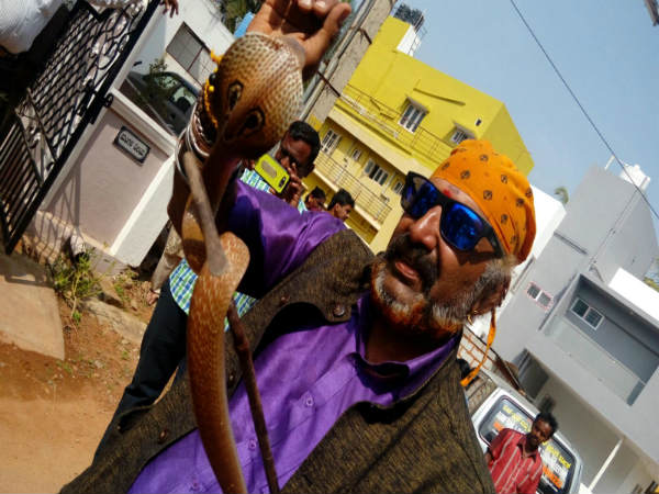 ಸ್ನೇಕ್ ಶ್ಯಾಮ್ ಎಲ್ಲಿಯವರು?