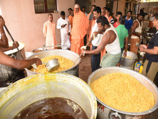 ಶ್ರೀ ಶಿವರಾತ್ರೀಶ್ವರ ಶಿವಯೋಗಿಗಳು ರಾಜರಿಗೆ ಬೋಧಿಸಿದ್ದೇನು?