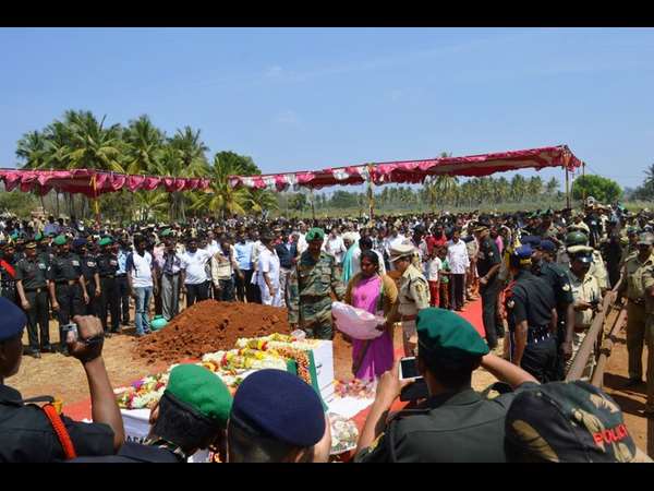 ಅಂತಿಮ ನಮನ