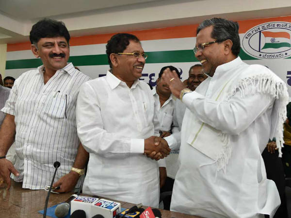 ಲಿಂಗಾಯತ ಅಥವ ಒಕ್ಕಲಿಗರಿಗೆ ಪಟ್ಟ
