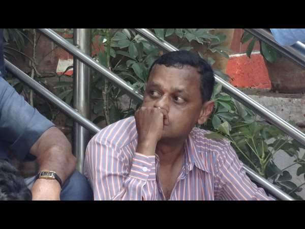 ಹಲ್ಲೆ ಮಾಡಿದವರು ಯಾರು?