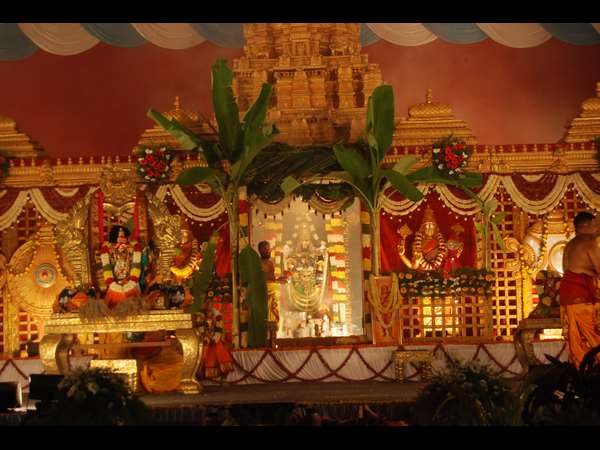 ಹುಬ್ಬಳ್ಳಿಯಲ್ಲಿ ಮನಸೆಳೆದ ಶ್ರೀನಿವಾಸ ಕಲ್ಯಾಣೋತ್ಸವ