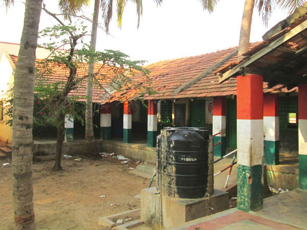 ಸೆಂಚುರಿ ಸನಿಹದಲ್ಲಿ ಸರಕಾರಿ ಶಾಲೆ