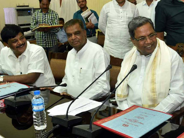 ಸಂಪುಟ ಪುನಾರಚನೆ ಮಾಡಿ ವಿವಾದಕ್ಕೆ ಸಿಲುಕಿದ ಸಿಎಂ