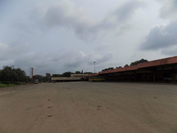 ಅಂಗಡಿ ಮುಂಗಟ್ಟುಗಳು ಬಂದ್
