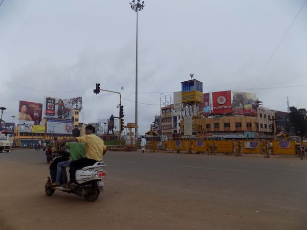 ಖಾಸಗಿ ವಾಹನಗಳ ಸುಗ್ಗಿ