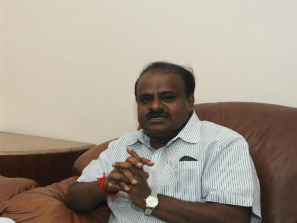 ಶಾಸಕರಿಗೆ ನೋಟಿಸ್ ನೀಡಲಾಗಿದೆ