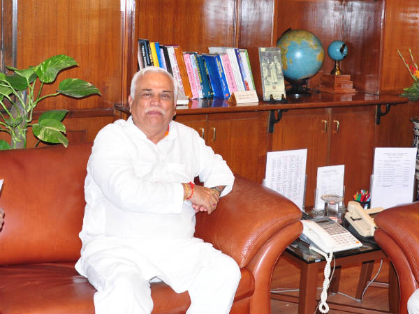 'ಸಮಸ್ಯೆ ಪರಿಹಾರಕ್ಕೆ ಸರ್ಕಾರ ಸಿದ್ಧ'