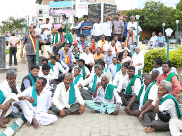ಸಂಸದರ ವಿರುದ್ಧ ಧಿಕ್ಕಾರ