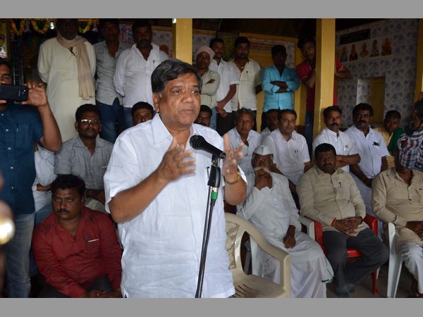 ಗ್ರಾಮಸ್ಥರ ತಗಾದೆ