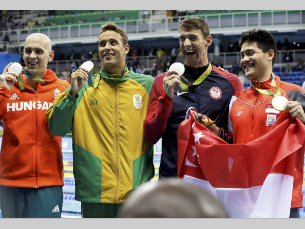 Rio Olympics: Unique celebration at Singapore's Changi Airport as Joseph Schooling beats Phelps Rio Olympics: Unique celebration at Singapore's Changi Airport as Joseph Schooling beats Phelps