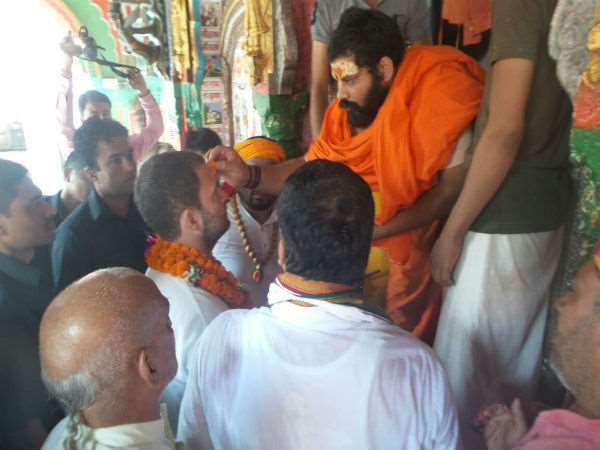 ಹನುಮಾನ್ ಆಶೀರ್ವಾದ ಪಡೆಯಲು