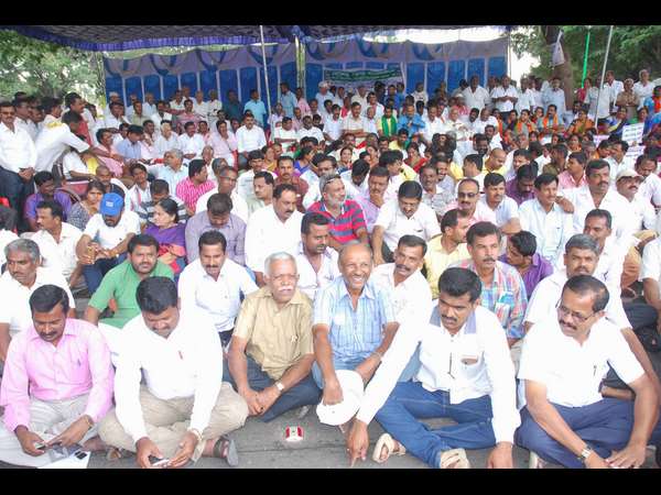 ಪತ್ರಕರ್ತರ ಪ್ರತಿಭಟನೆ