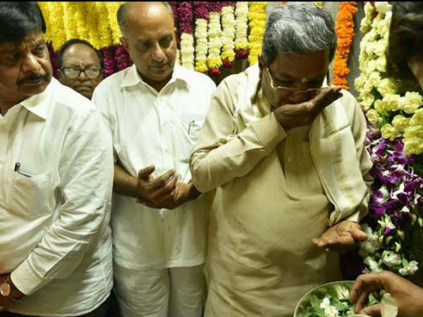 ಈ ಹಿಂದೆ ಕೂಡಾ ಮಲೆ ಮಹದೇಶ್ವರ ದೇಗುಲಕ್ಕೆ ಭೇಟಿ