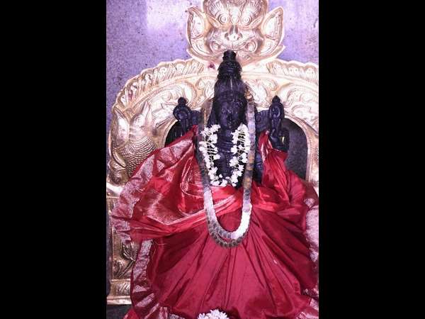 ಒಂಬತ್ತು ದಿನದ ವಿಶೇಷ
