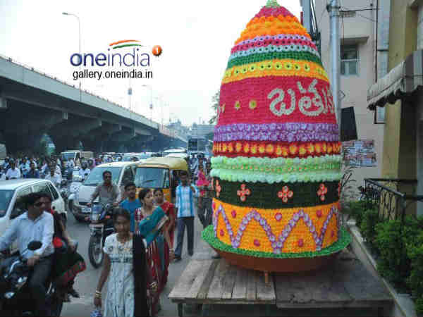 ದೇವತೆಗಳ, ಮುನಿಗಳ ಪ್ರಾರ್ಥನೆ