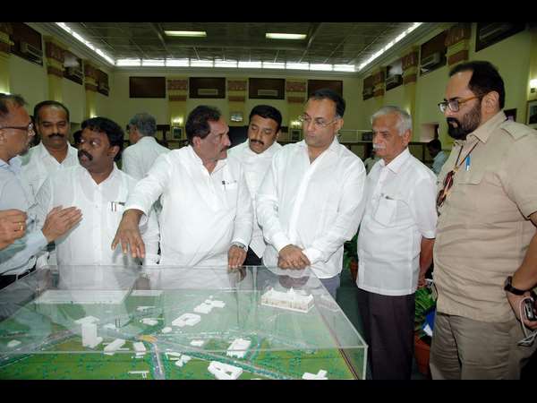 ರಾಜ್ಕುಮಾರ್ ಕತ್ರಿ ಅವರಿಗೆ ಕನ್ನಡ ಬರುವುದಿಲ್ಲ