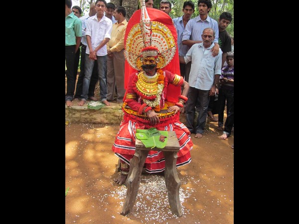 ಮೂಢನಂಬಿಕೆ ಎಂದು ಯಾರೂ ಪರಿಗಣಿಸುವುದಿಲ್ಲ