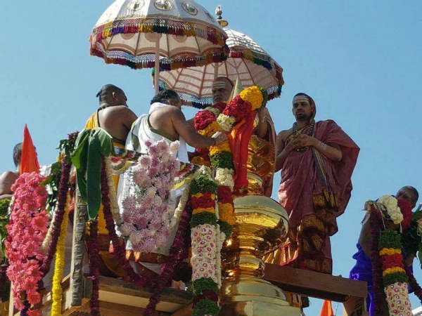 ಪವಿತ್ರ ಜಲ ಬಳಕೆ