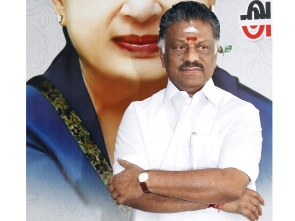 ಶಶಿಕಲಾ ಮಾತು ನಂಬಬೇಡಿ ಎಂಬ ಪನ್ನೀರ್ ಕಿವಿಮಾತು