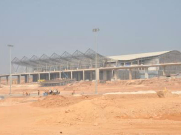 ಬೆಟ್ಟಗಳನ್ನು ಅಗೆದು ನಿಲ್ದಾಣ ನಿರ್ಮಾಣ