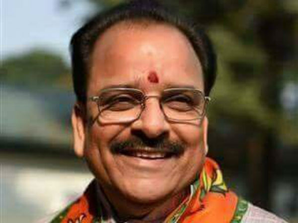 ಅಜಯ್ ಭಟ್