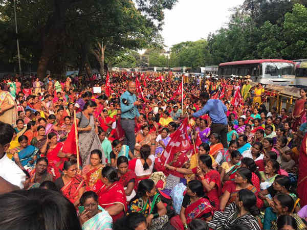 10,000 ಕ್ಕೂ ಹೆಚ್ಚು ಕಾರ್ಯಕರ್ತೆಯರು