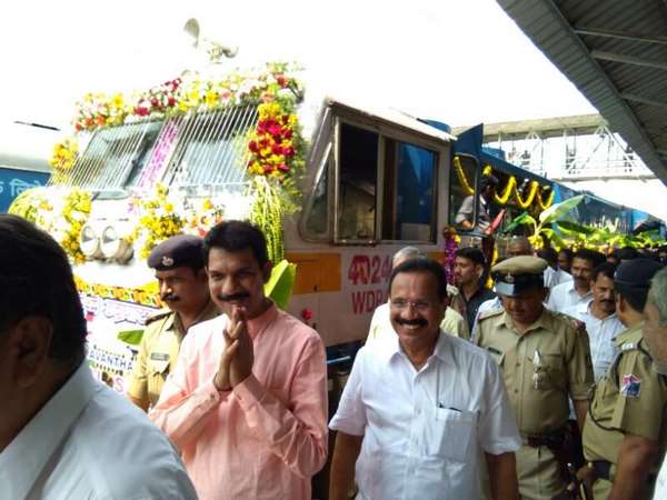 ರೈಲು ಸಂಖ್ಯೆ 16575 ಸಂಚಾರ