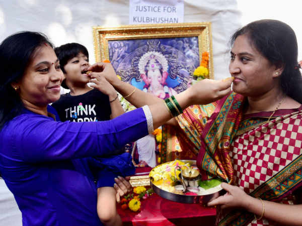 ಬಾಲ್ಯ ಸ್ನೇಹಿತರ ಸಂಭ್ರಮ