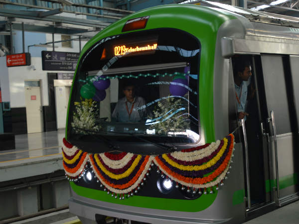 ಮೆಟ್ರೋ ಕಾರ್ಡ್, ಟೋಕನ್ ಪಡೆಯುವುದು ಹೇಗೆ?