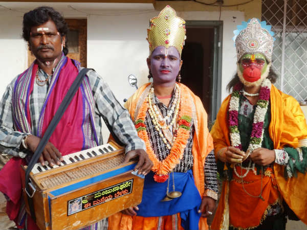 ಶೈಲಿ-ವೈಖರಿ ಅನುಸರಿಸಬೇಕು