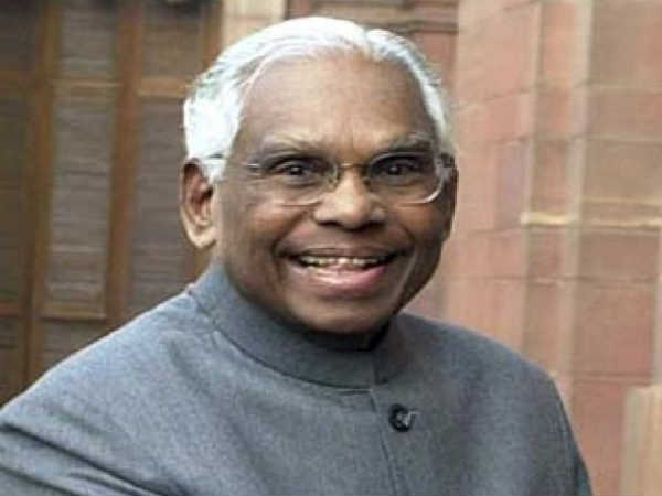 ಕೊಚೇರಿಲ್ ರಾಮನ್ ನಾರಾಯಣನ್ (ಜನನ: 1920, ಮರಣ: 2005)