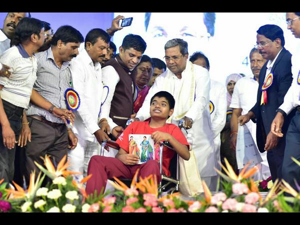 ಪ್ರಚಾರದಲ್ಲಿ ನಾವು ಹಿಂದೆ