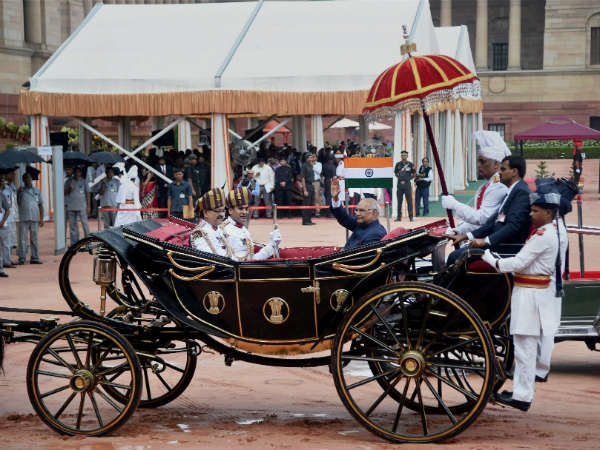 ಗೌರವ ಸ್ವೀಕಾರ