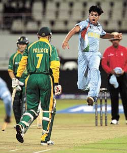 ರೋ'ಹಿಟ್' ಆರ್ ಪಿ'ಸ್ವಿಂಗ್'ಜಾದುಗೆ ಸೋತ ಆಫ್ರಿಕಾ!