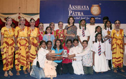 sudharani with children