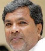 Siddaramaiah clashes with Mahadevu in Mysore