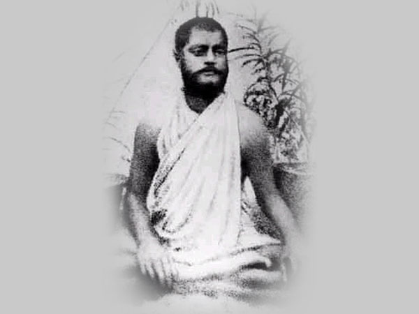 ಯಾರ ಮುಂದೆಯೂ ತಲೆತಗ್ಗಿಸಬೇಡಿ