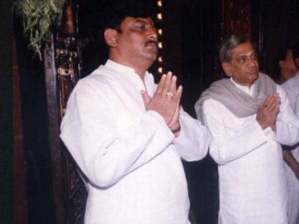 ಭಾರಿ ಭೂ ಹಗರಣದಲ್ಲಿ ಕಾಂಗ್ರೆಸ್ಸಿಗರು