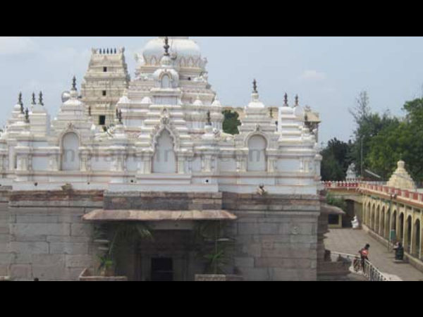ದೇವರ ದುಡ್ಡಿನ ಹಿಂದೆ ಬಿಜೆಪಿ