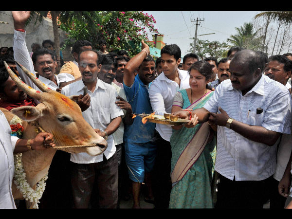 ರಾಮನಗರ ಜಿಲ್ಲೆ ಅಭಿವೃದ್ಧಿಗಾಗಿ ಅನಿತಾ ಸ್ಪರ್ಧೆ